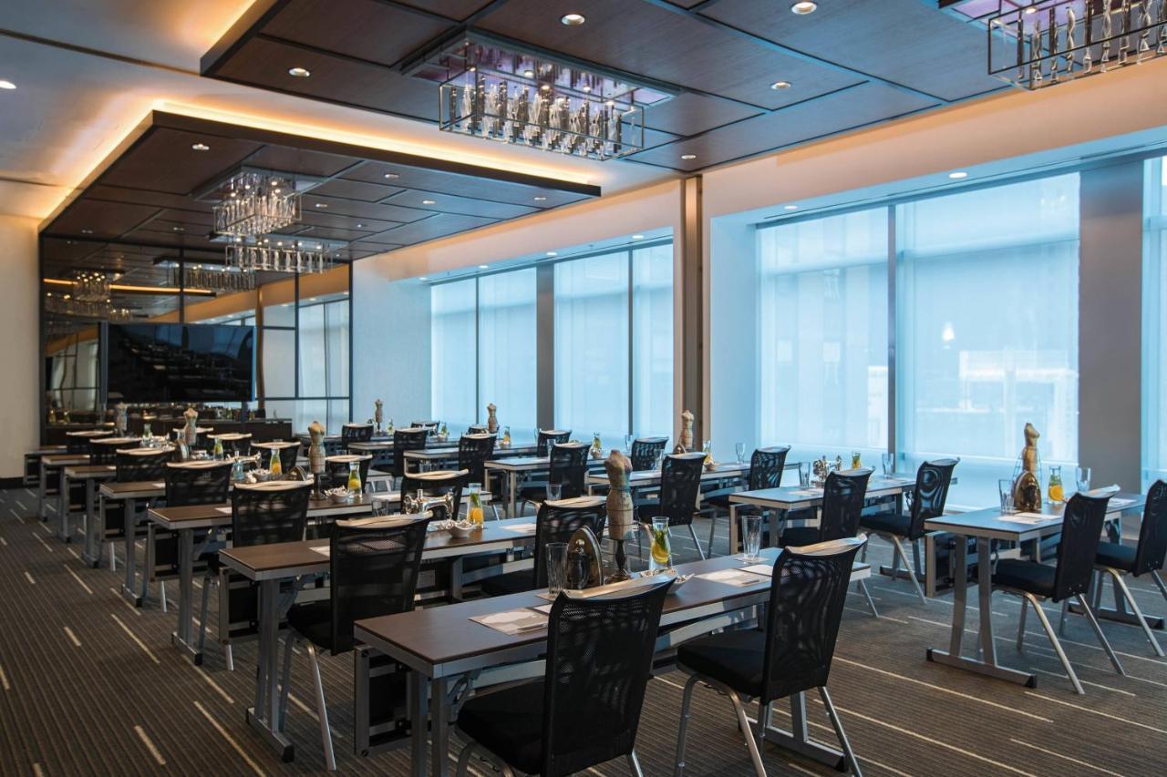 Renaissance New York Midtown Hotel Exterior foto
